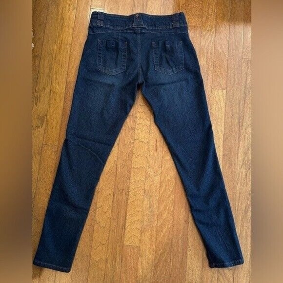 ⭐️Ko Ko Ailis Size 11/12 Blue Jeans⭐️ - Picture 2 of 8